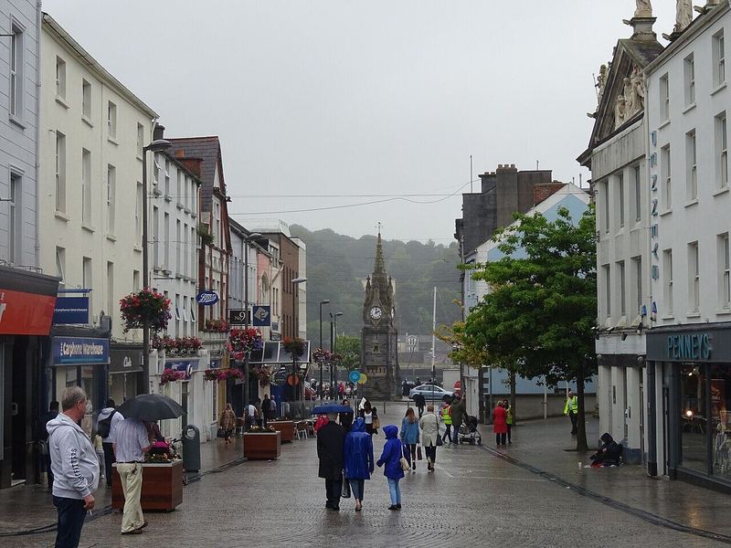 Shoppers on Barronstrand Street, Waterford, on an overcast day